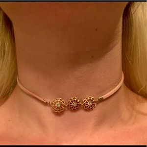 Gold Flower Choker Necklace